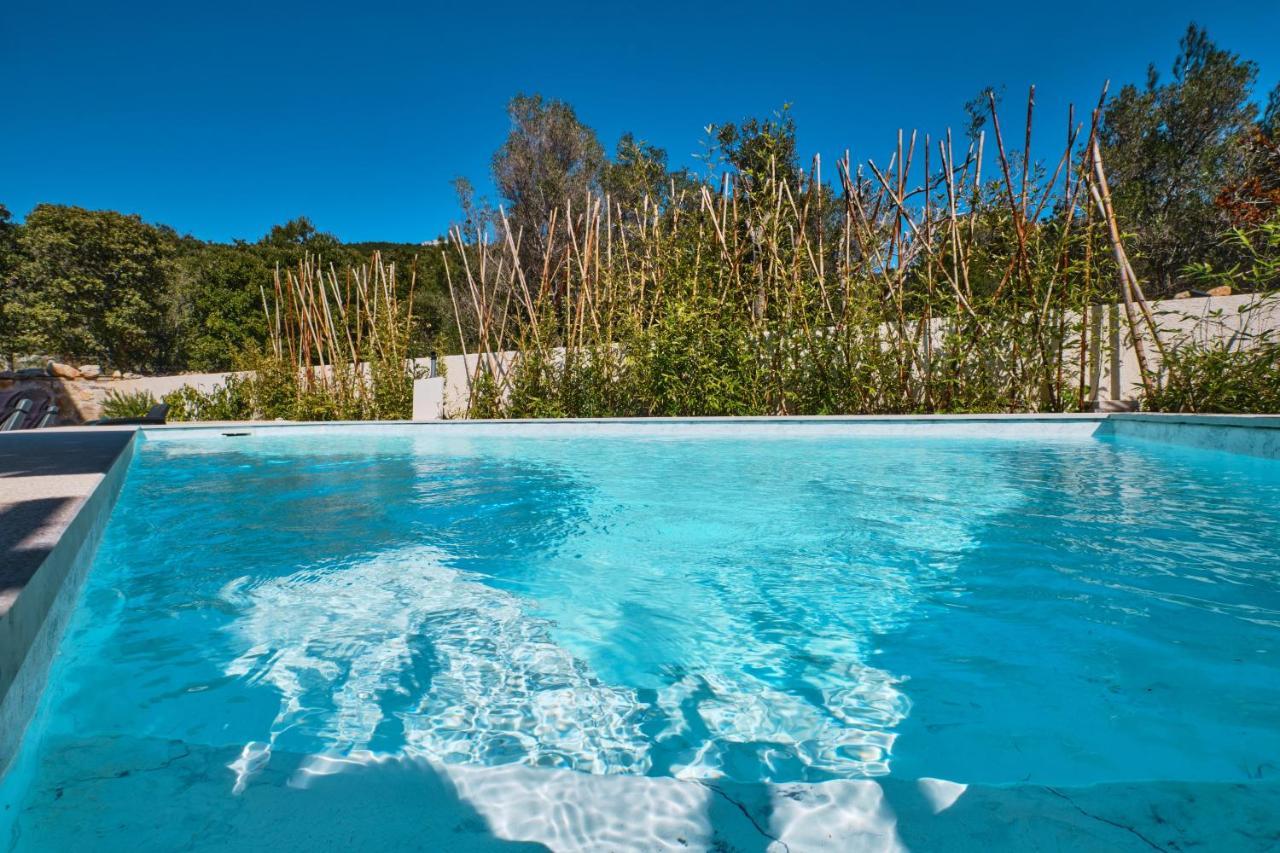 Meacres Sun Villa Miholascica Eksteriør bilde